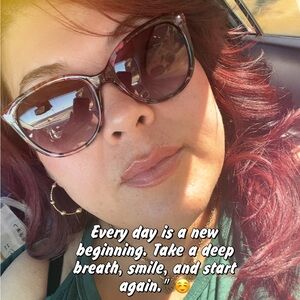 Meet your Posher, Veronica